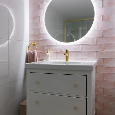 Blush & Gold Hideaway By Prisca *